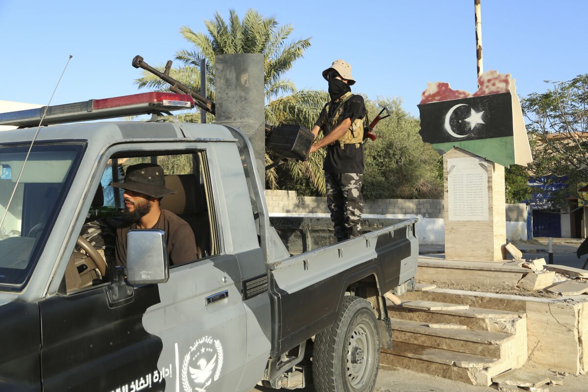 Libya militias battle in Tripoli after commander's arrest!